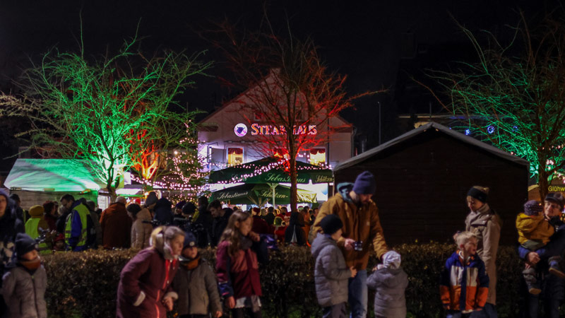 Der Benefiz-Weihnachtsmarkt in Nievenheim lädt in diesem Jahr bereits zum vierten Mal ein 