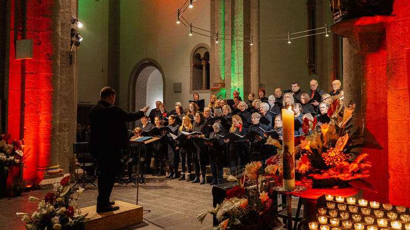 Der Besuch des Weihnachtskonzerts in Knechtsteden wurde für verschiedenen Gäste bereits zur schönen Tradition