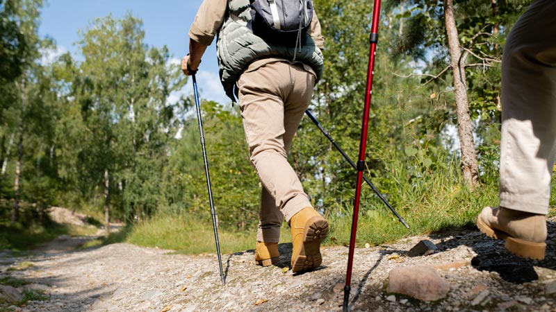 Walking oder Nordic Walking sind anerkannte Gesundheitssportarten
