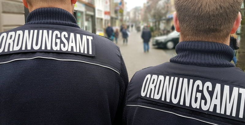 Künftig sind die Mitarbeiter des Ordnungsdienstes montags bis freitags bis 22 Uhr im Einsatz