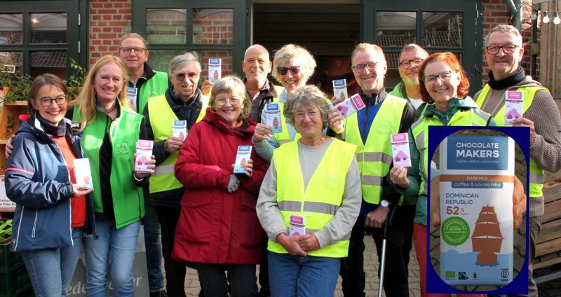 Das gesamte Team der Schokotour beim Latourshof von Iris und Max-Peter Busch