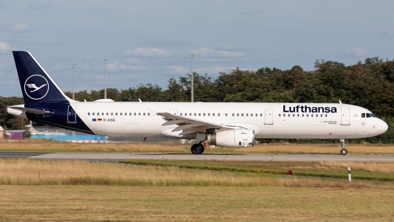 Dieser A321-200 der Lufthansa trägt seit 25 Jahren den Namen „Dormagen“
