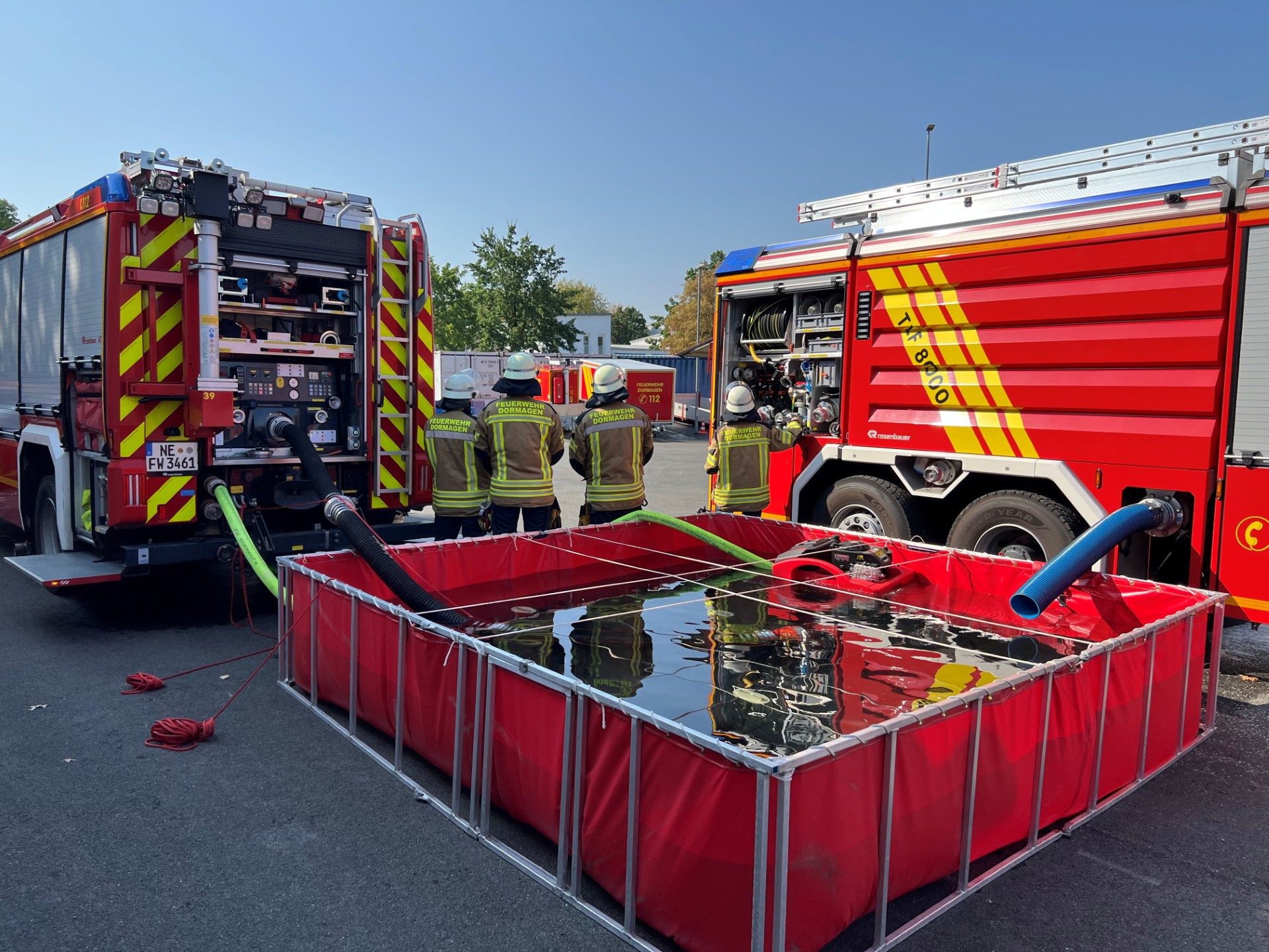 Die Feuerwehr trainierte auch am Sonntag für den Ernstfall