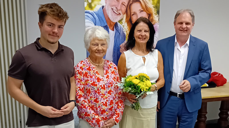 Maximilian Arsenio Laub, Monika Degen (SU Dormagen), Anita Rick-Blunck und Ralf Witzel