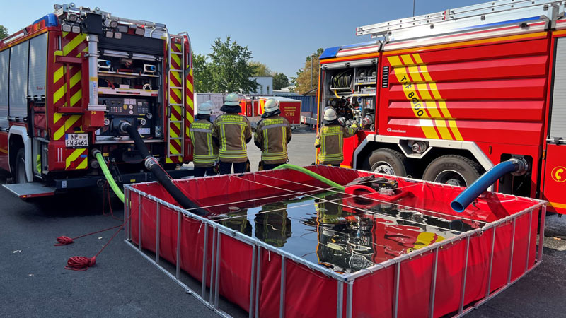 Die Feuerwehr trainierte auch am Sonntag für den Ernstfall