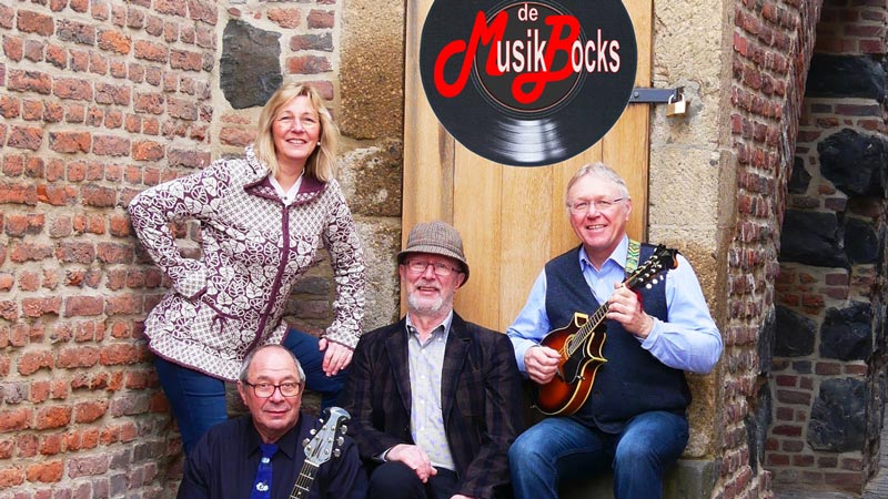 Einen musikalischen Mundartabend präsentieren „De MusikBocks“ am 18. März 
