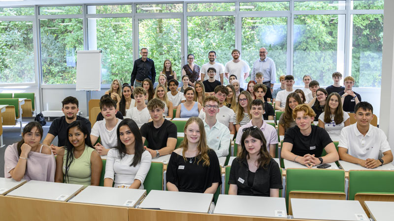 Dormagen: Die Teilnehmerinnen und Teilnehmer des Start.Lab-Workshops