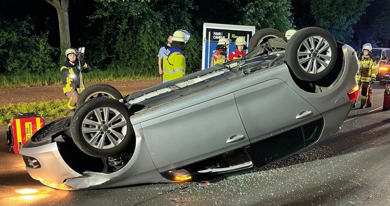 Nach dem Unfall musste die Dr.-Geldmacher-Straße gesperrt werden