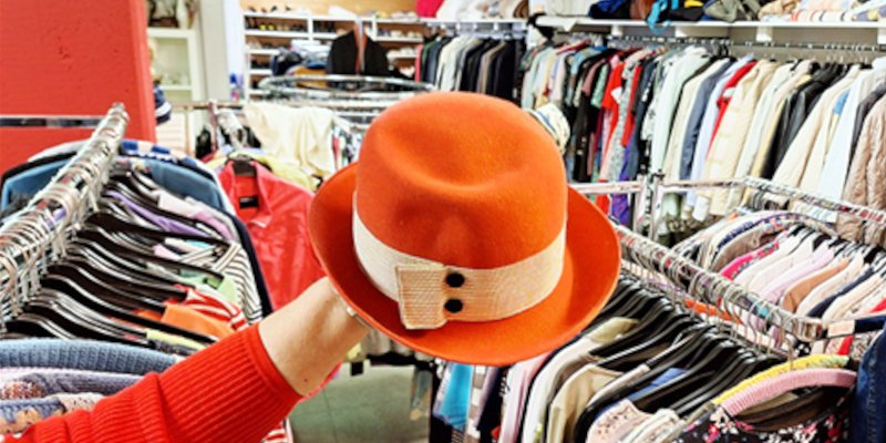 Die Wiedereröffnung des Caritas Secondhand-Shops findet am 2. November im Haus der Familie statt