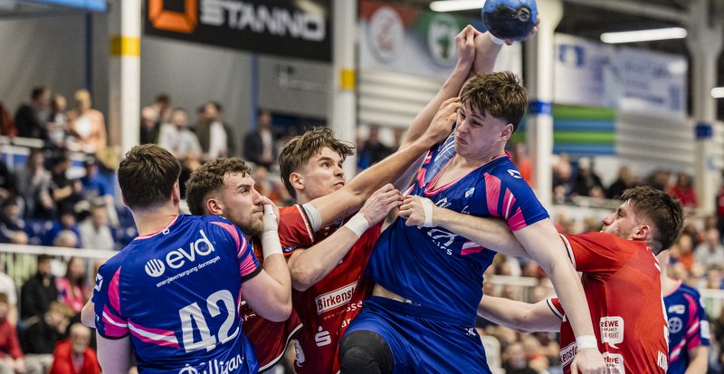 Heute können die Zwillingsbrüder Jan (links) und Max Schmidt nicht zusammenspielen