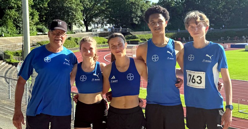 Waren mit dem Verlauf des Pfingstsportfestes zufrieden, von links: Wilhelm Jungbluth, Charlotte Voigt, Anna Olschowsky, Sydney von Zons und Claas Riekenbrauk