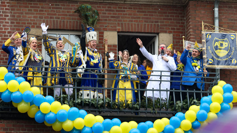 Das Rathaus ist nun fest in Narrenhand